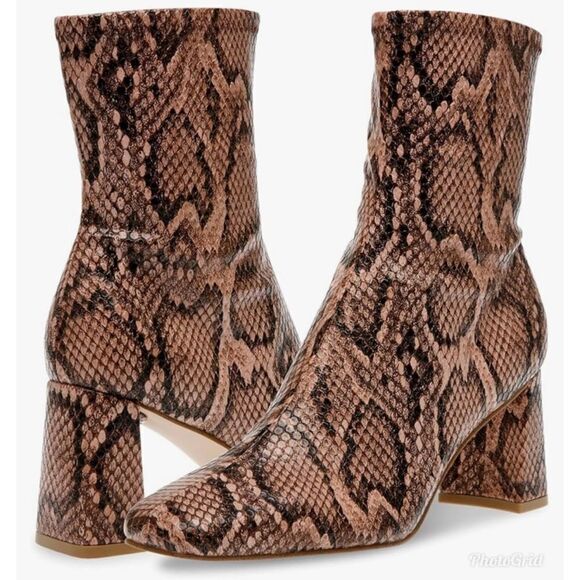 Revolve Steve Madden Harli Ankle Boot in Snake NWOT - Picture 1 of 11